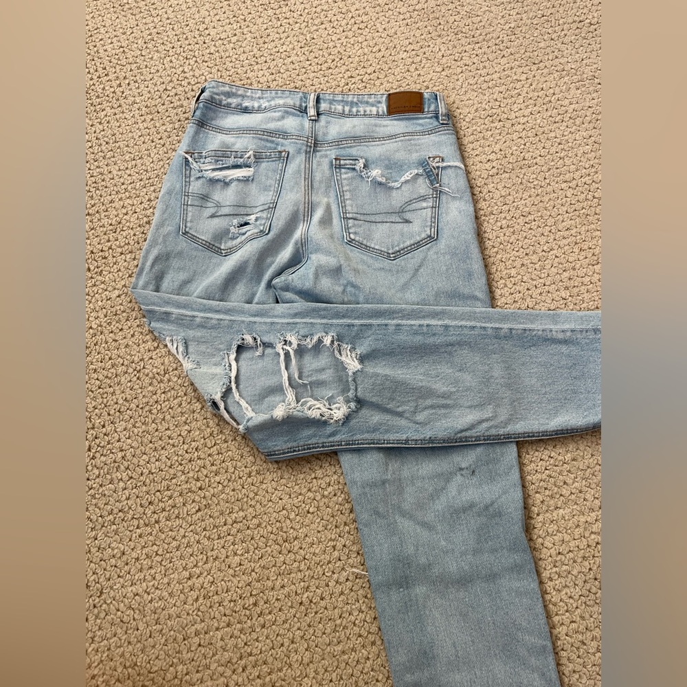 American Eagle Ripped Straight Leg Jeans